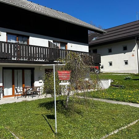 Apartma Jure Zgornje Gorje ภายนอก รูปภาพ